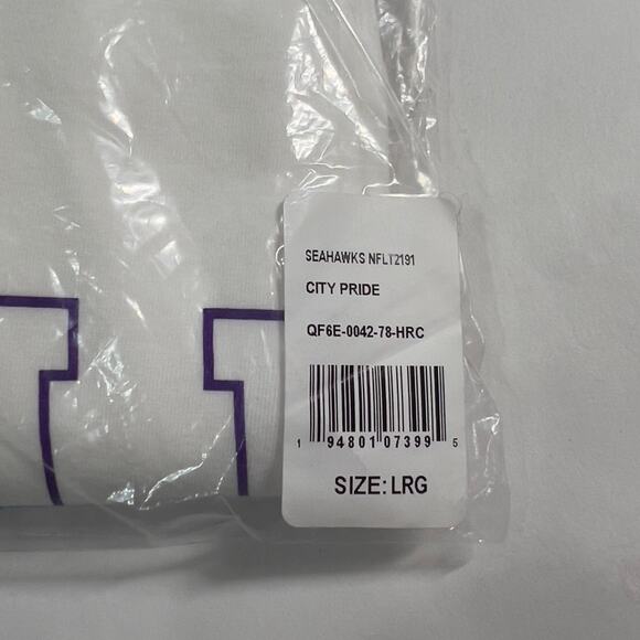 Seattle Seahawks L NEW Mens White City Pride Logo T-Shirt Short Sleeves - Picture 11 of 12